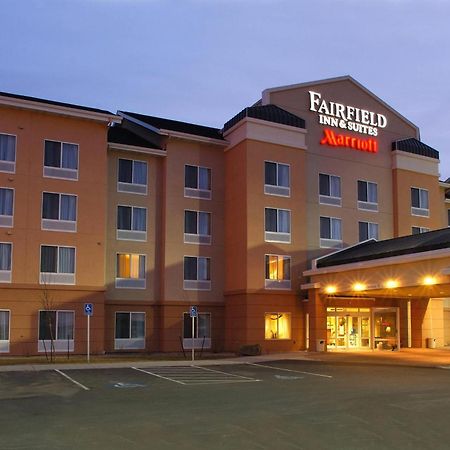 Fairfield Inn & Suites רפיד סיטי מראה חיצוני תמונה