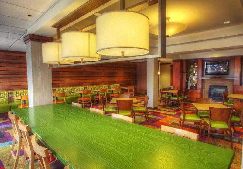 Fairfield Inn & Suites רפיד סיטי מראה חיצוני תמונה