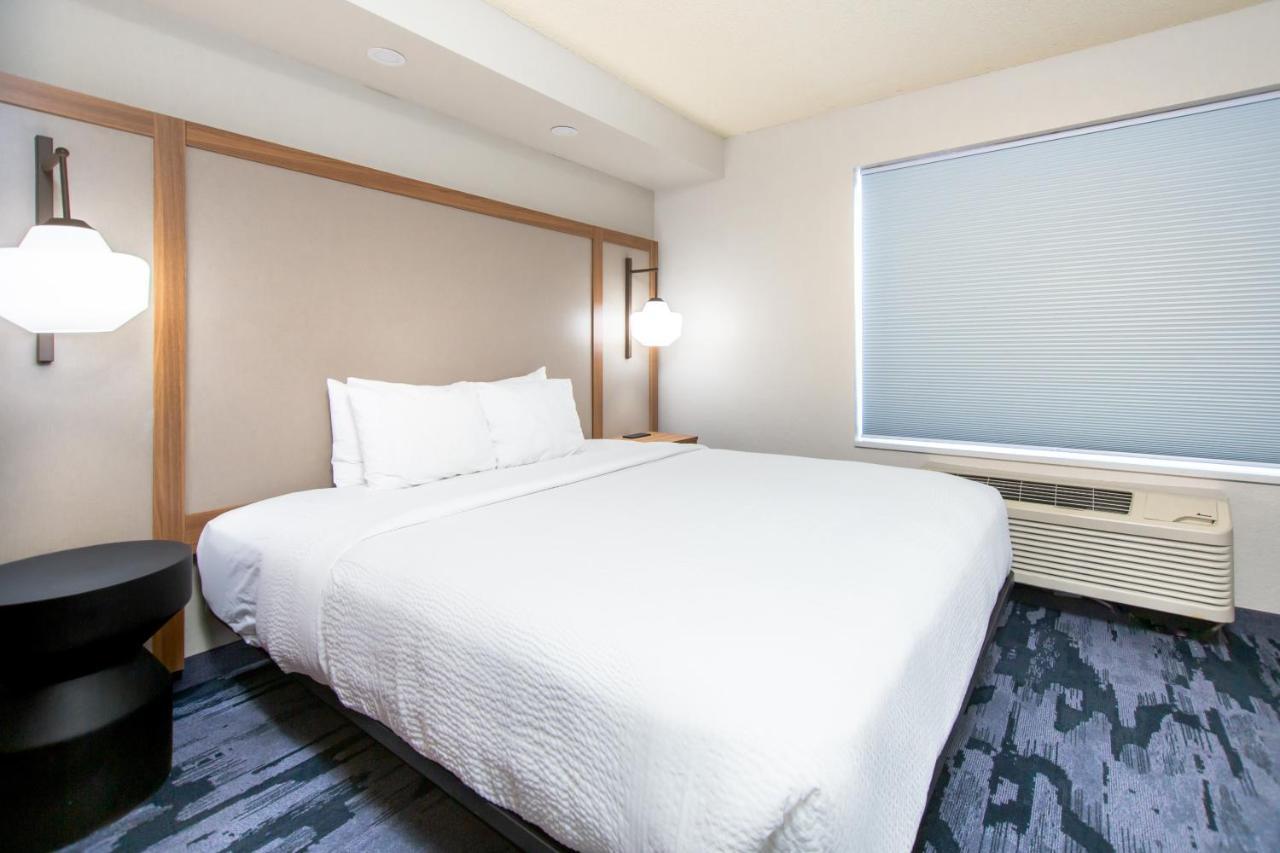 Fairfield Inn & Suites רפיד סיטי מראה חיצוני תמונה