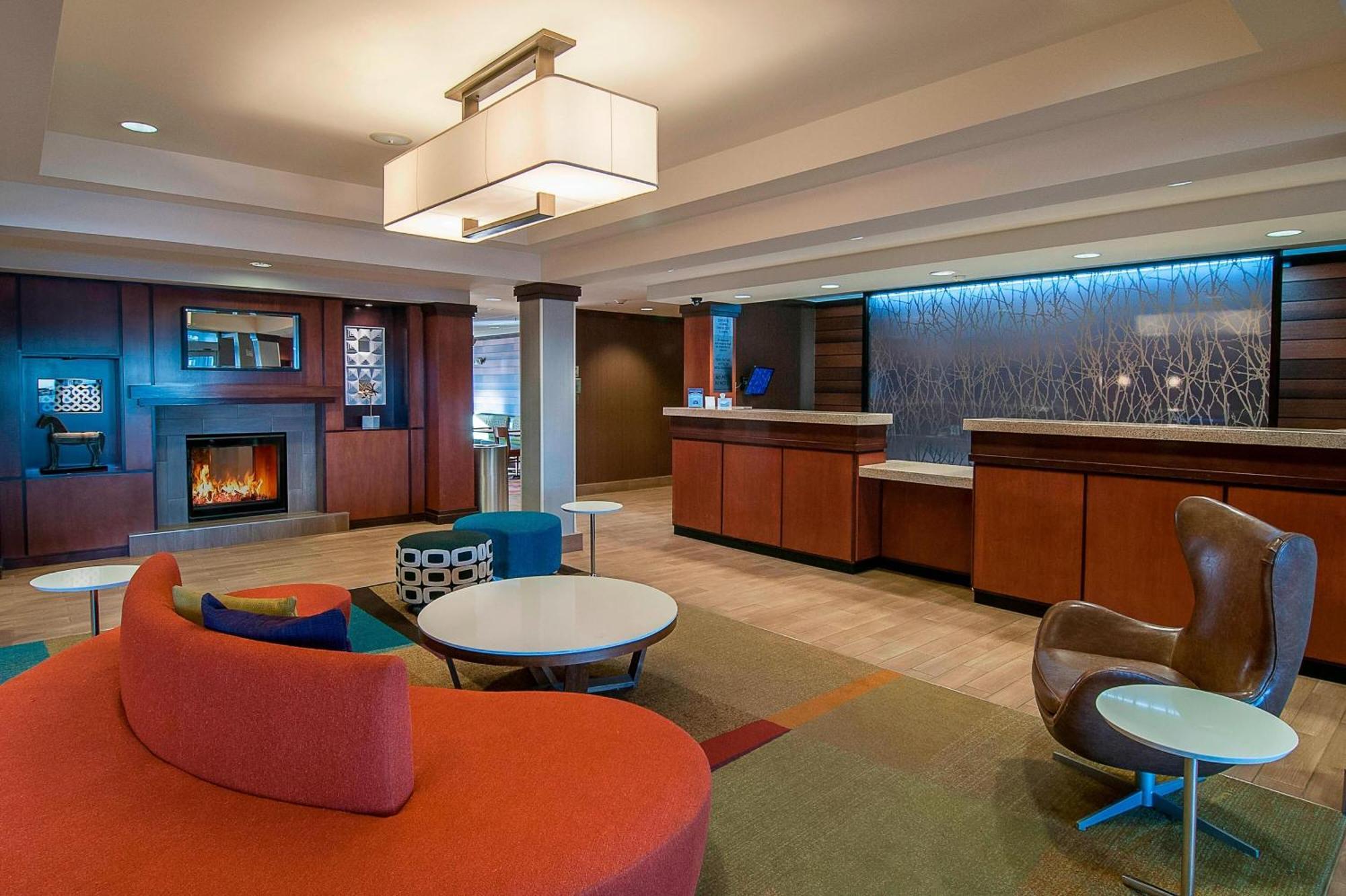 Fairfield Inn & Suites רפיד סיטי מראה חיצוני תמונה