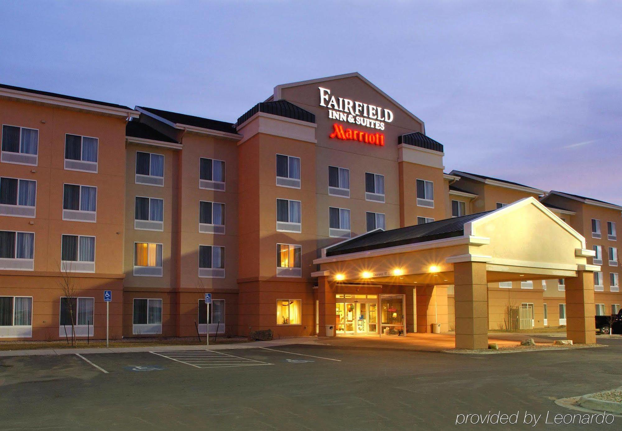 Fairfield Inn & Suites רפיד סיטי מראה חיצוני תמונה